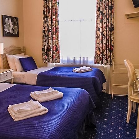 Blades Hotel Лондон Екстериор снимка