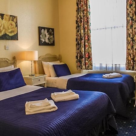 Blades Hotel Лондон Екстериор снимка